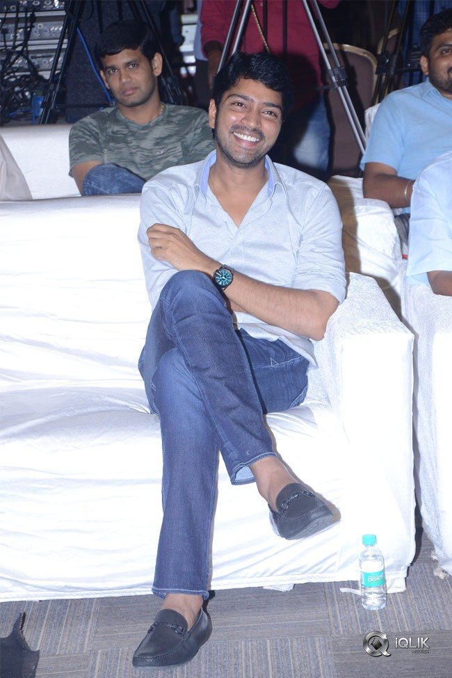 Jamba-Lakidi-Pamba-Movie-Pre-Release-Event